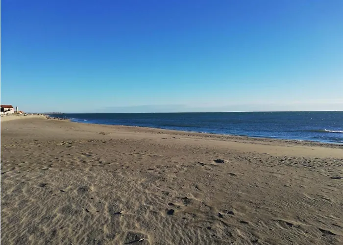 Aphrodite Village Naturiste A Port Apartment Leucate