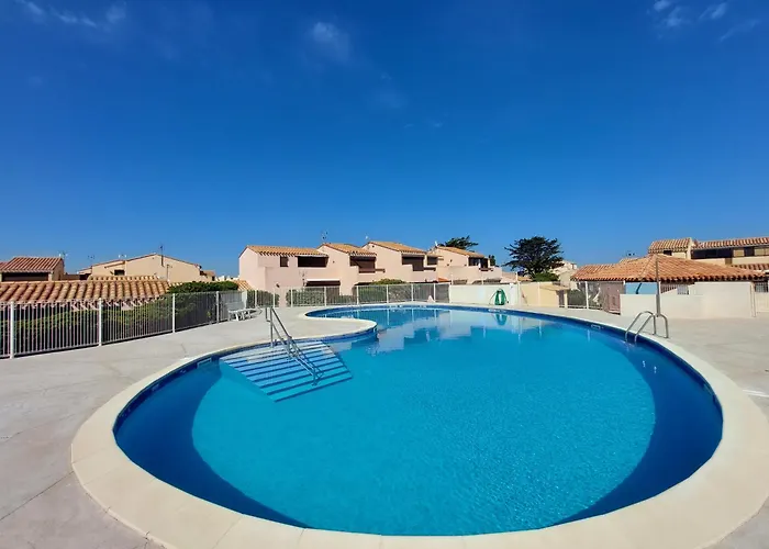 Résidence Aphrodite Village Naturiste à Port Apartamento